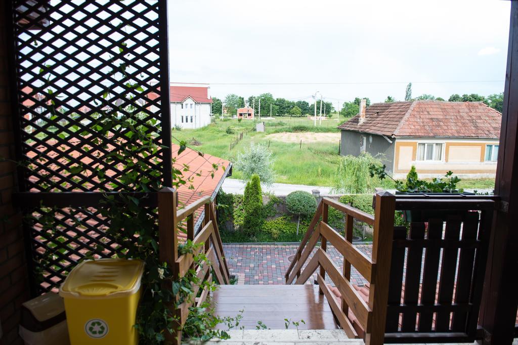 Hotel Casa Paveios Oradea Exterior foto